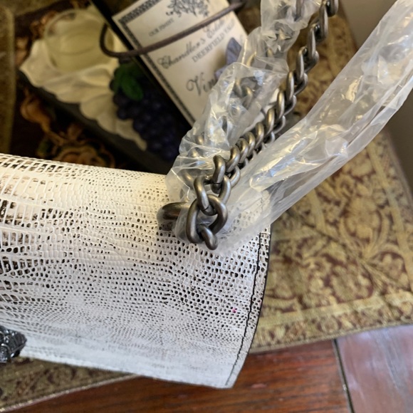 SOLD⛔️Authentic KURT GEIGER LONDON Lizard embossed leather medium flap Crosby - Picture 8 of 15